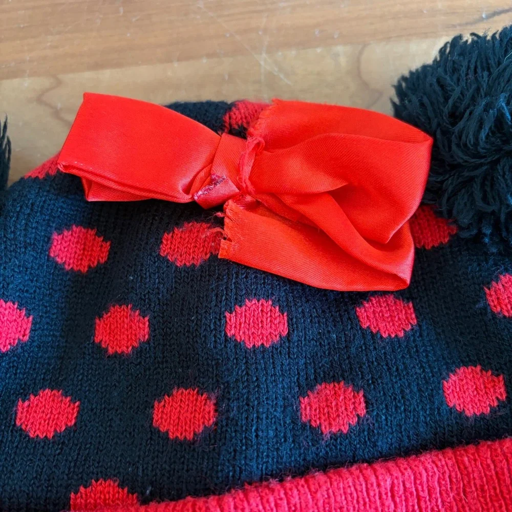 Disney Junior Minnie Mouse Toddler Beanie Hat Polka Dot Pom Pom Bow Red Black